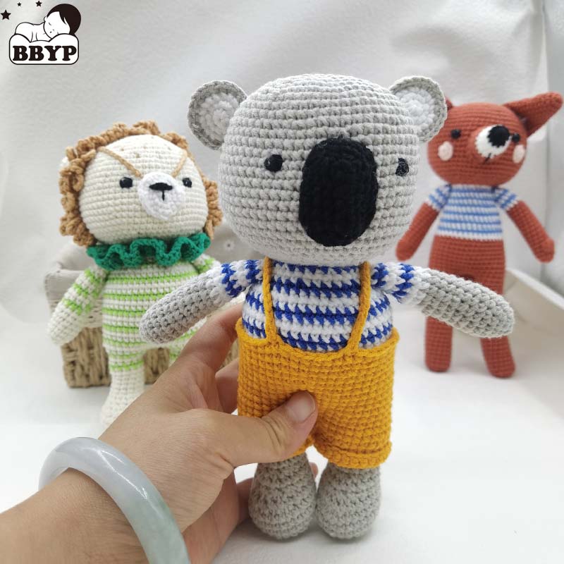 Baby Nursery Dolls - เด็กโครเชต์ตุ๊กตา Lion Koala Fox เด็ก Cuddle