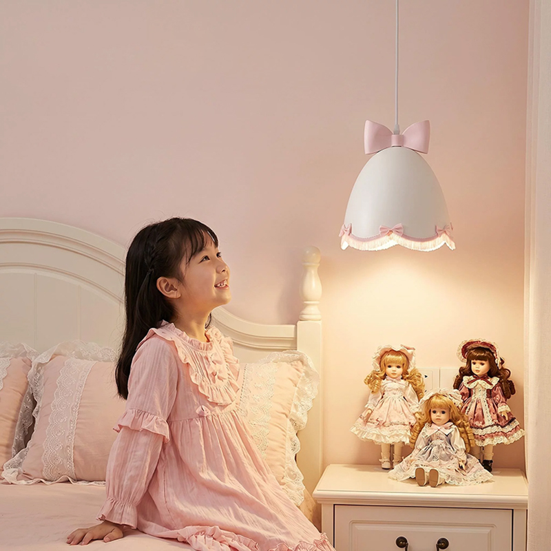 โคมไฟระย้าสไตล์ฝรั่งเศสสีชมพู  - Baby Nursery Chandelier บทวิจารณ์และราคา