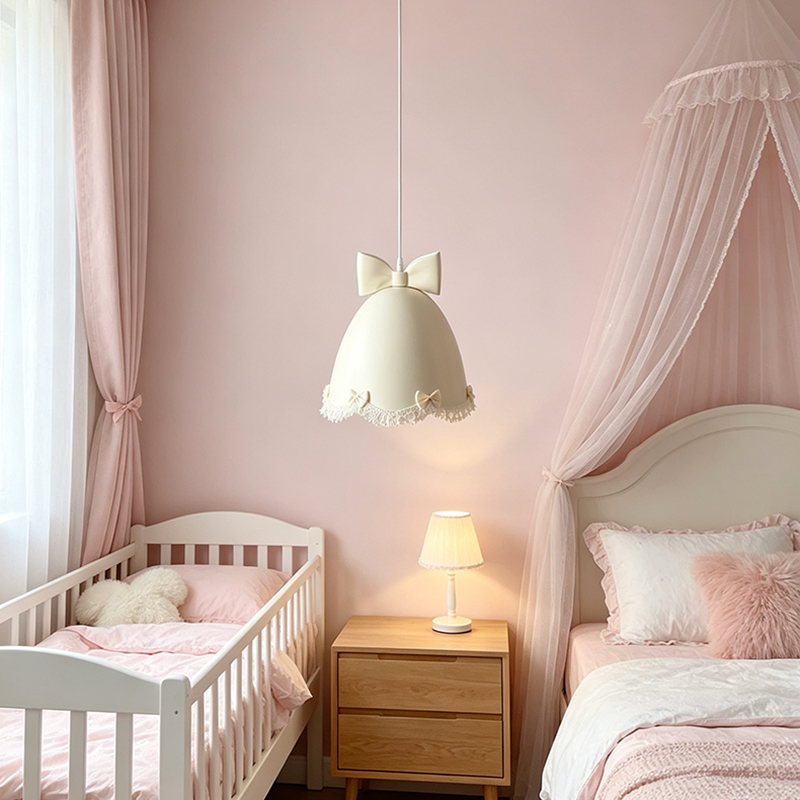 โคมไฟระย้าสไตล์ฝรั่งเศสสีชมพู  - Baby Nursery Chandelier บทวิจารณ์และราคา