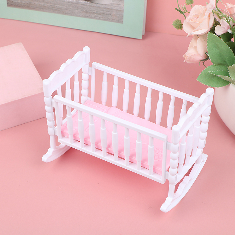 ของเล่นเขย่ามือเด็กเล็ก สีชมพู - Baby Nursery Dolls บทวิจารณ์และราคา